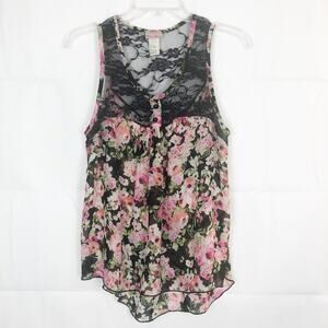 Fashion Magazine I Sleeveless Floral Lace Top